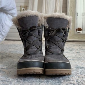 Sorel Boots- all weather proof